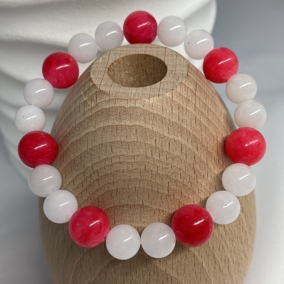 Hand Crafted Jewelry - PINK Jade & Milky White Jade Stretch Bracelet